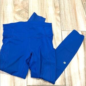 Lululemon Fast & Free 25" blue leggings, size 6